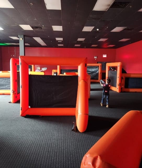 Centre commercial Galeries de la Chaudière dans un local vacant